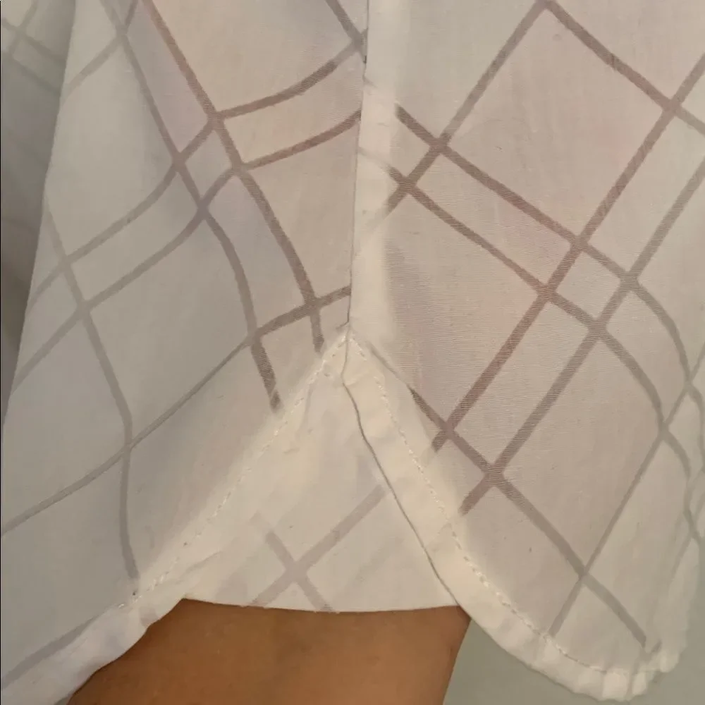 Tommy Hilfiger Women’s White Plaid Lightweight Shirt Long Sleeve Size 1X